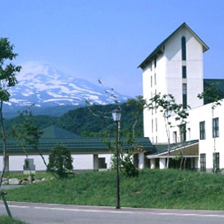 Chokai Sarukuraonsen Hotel Foresta Chokai Yurihonjo Extérieur photo