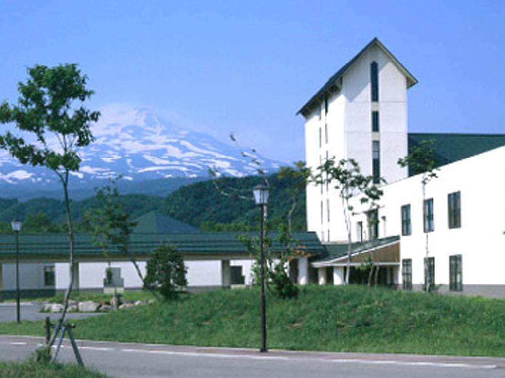 Chokai Sarukuraonsen Hotel Foresta Chokai Yurihonjo Extérieur photo