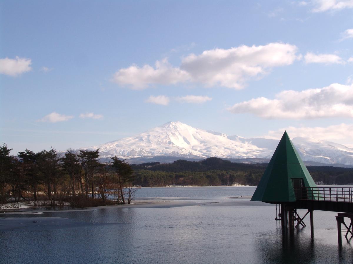 Chokai Sarukuraonsen Hotel Foresta Chokai Yurihonjo Extérieur photo